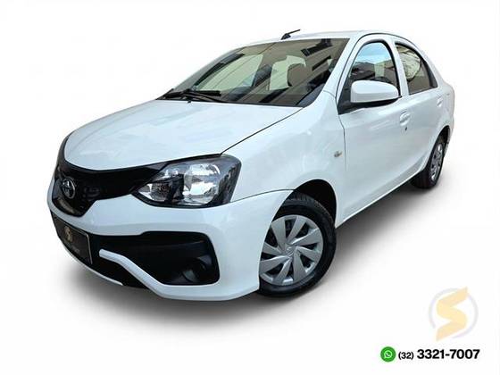 TOYOTA ETIOS 1.5 X PLUS SEDAN 16V FLEX 4P MANUAL